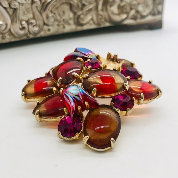 Rare Vintage Signed Schiaparelli Givre Glass Brooch - Picture 1 of 14